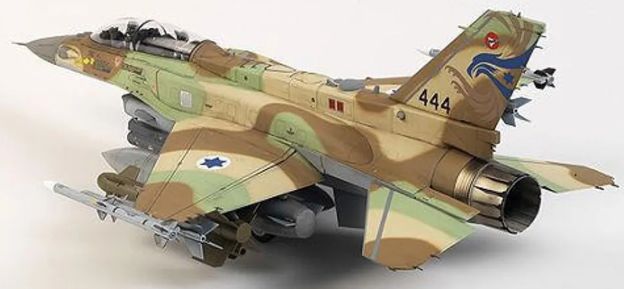 Academy 1/32 Lockheed Martin F-16I SUFA