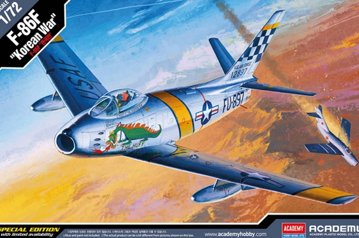 Academy 1/72 North American F-86F Sabre Korean War