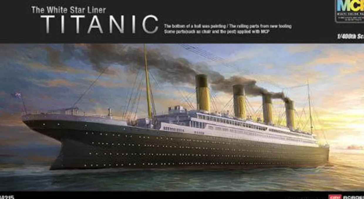 Academy 1/400 White Star Liner Titanic