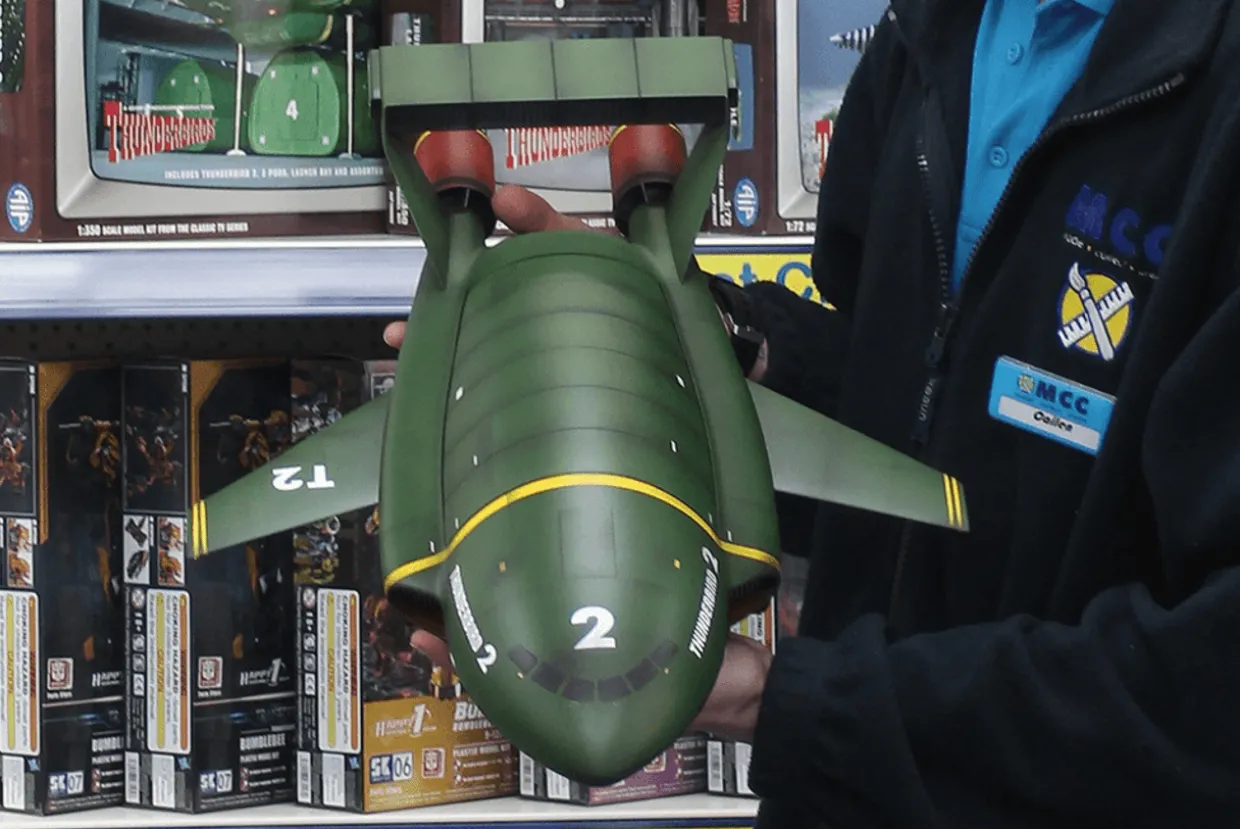 Adventures In Plastic 1/144 Thunderbird 2 with Firefly