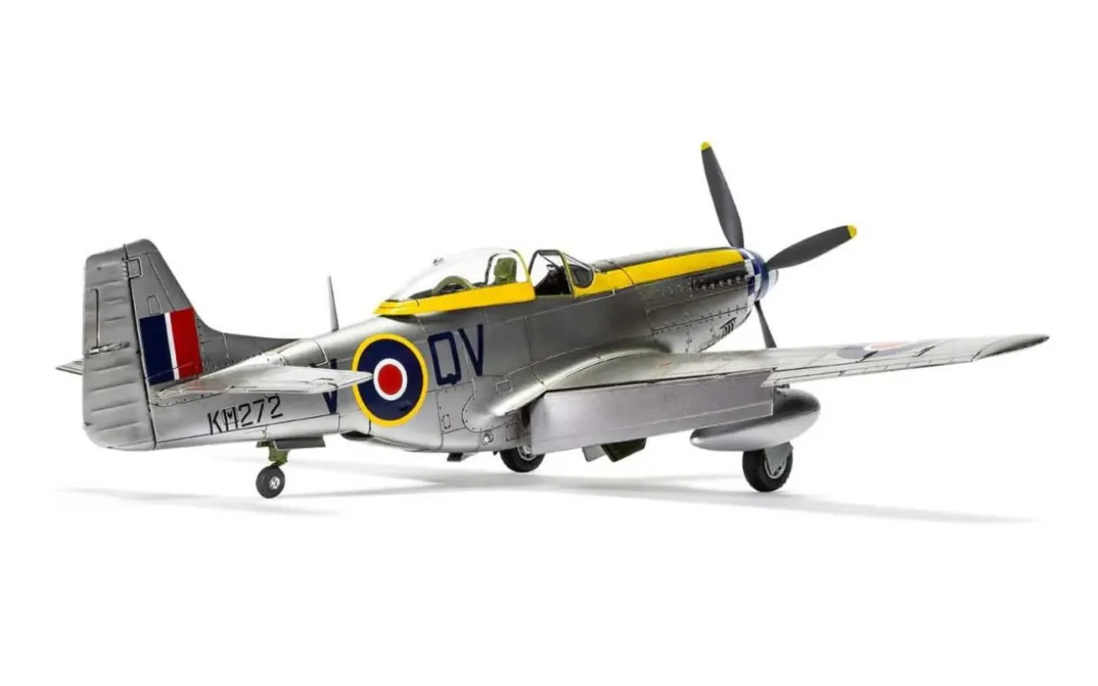 Airfix 1/48 North American Mustang Mk.IV/P-51K Mustang