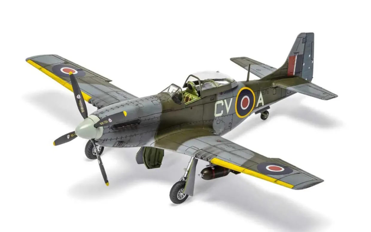Airfix 1/48 North American Mustang Mk.IV/P-51K Mustang