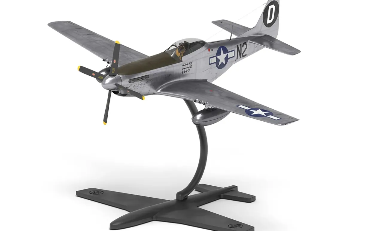 Airfix 1/72 North American P-51D Mustang Starter Set