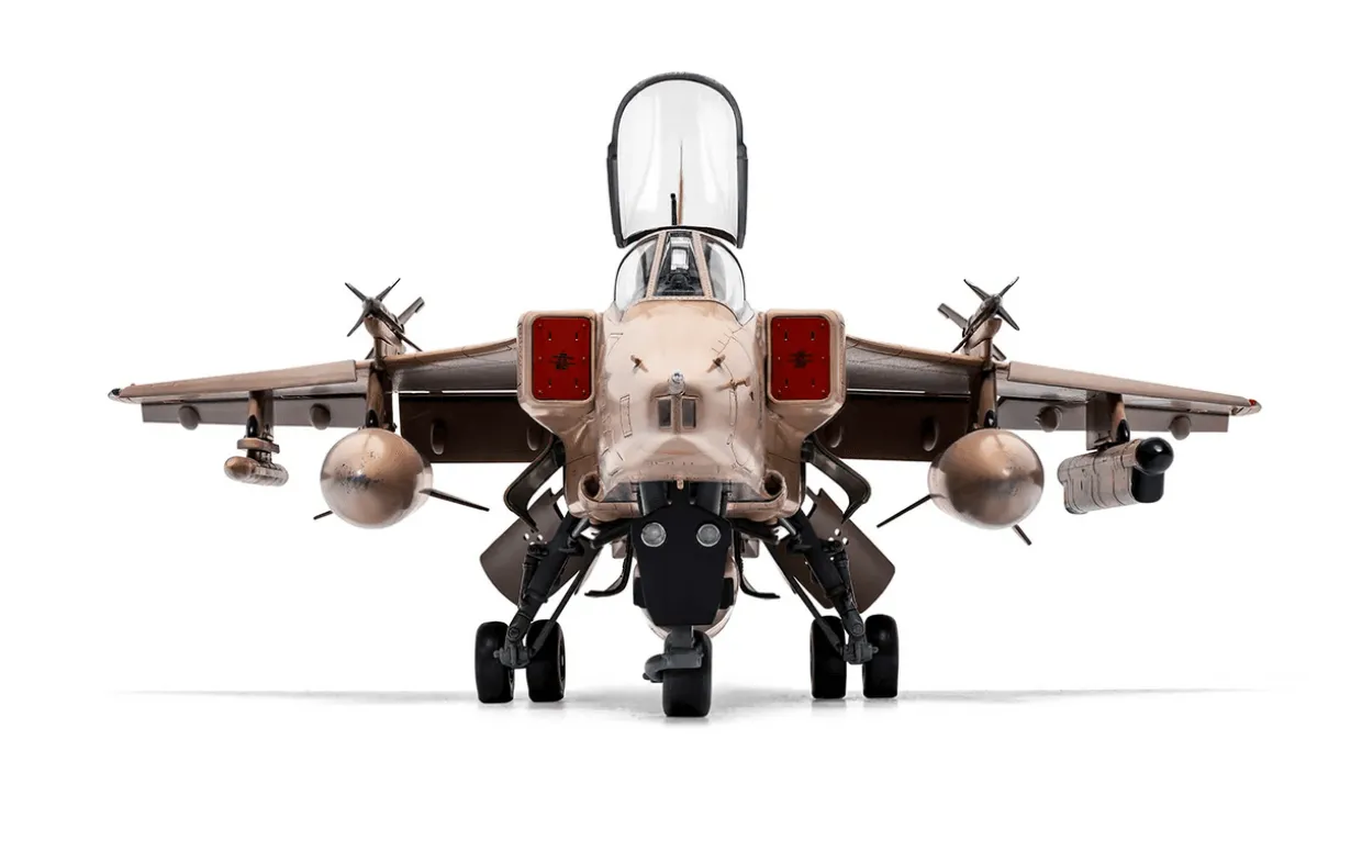 Airfix 1/48 SEPECAT Jaguar GR.1/GR.1A