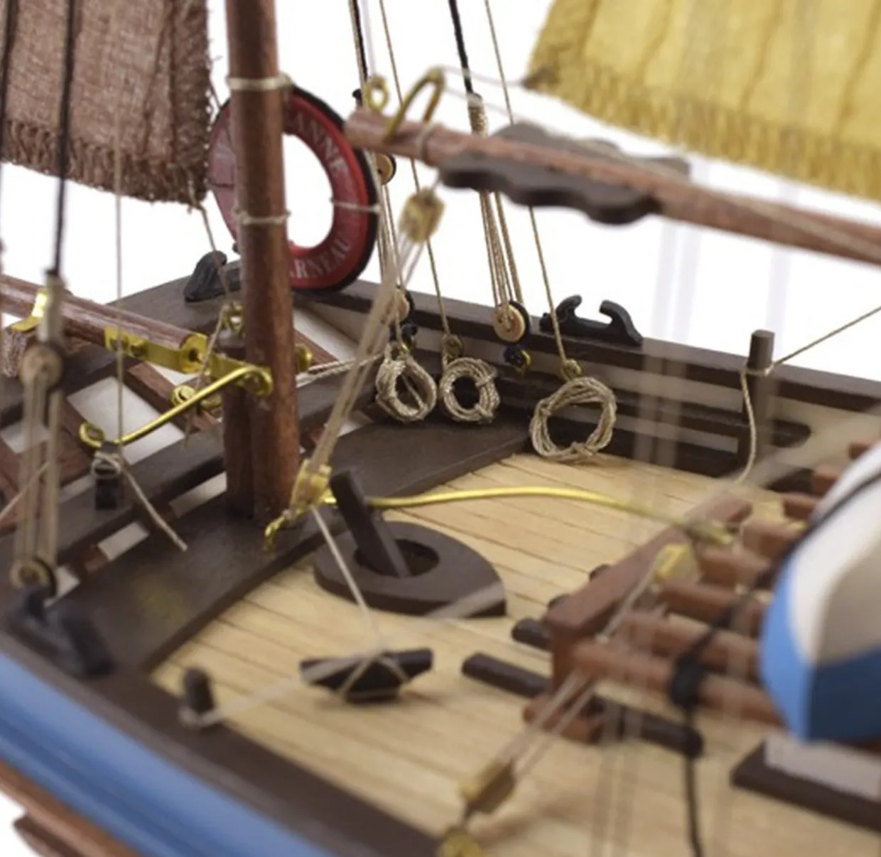 Artesania Latina 1/50 Marie Jeanne Wooden Ship Model Kit