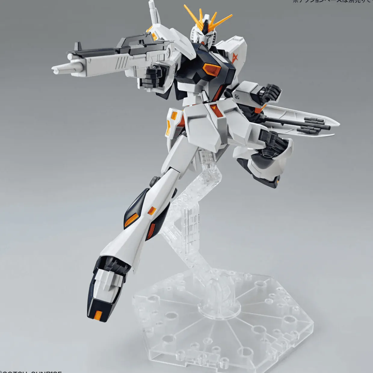 Bandai Gundam Entry Grade (EG) 1/144 RX-93 v Gundam (Nu Gundam)