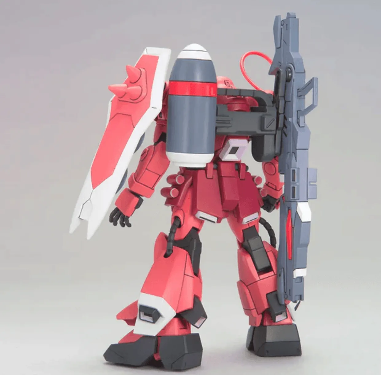 Bandai Gundam High Grade (HG) 1/144 ZGMF-1000/A1 Gunner Zaku Warrior - (Lunamaria Hawke Custom)