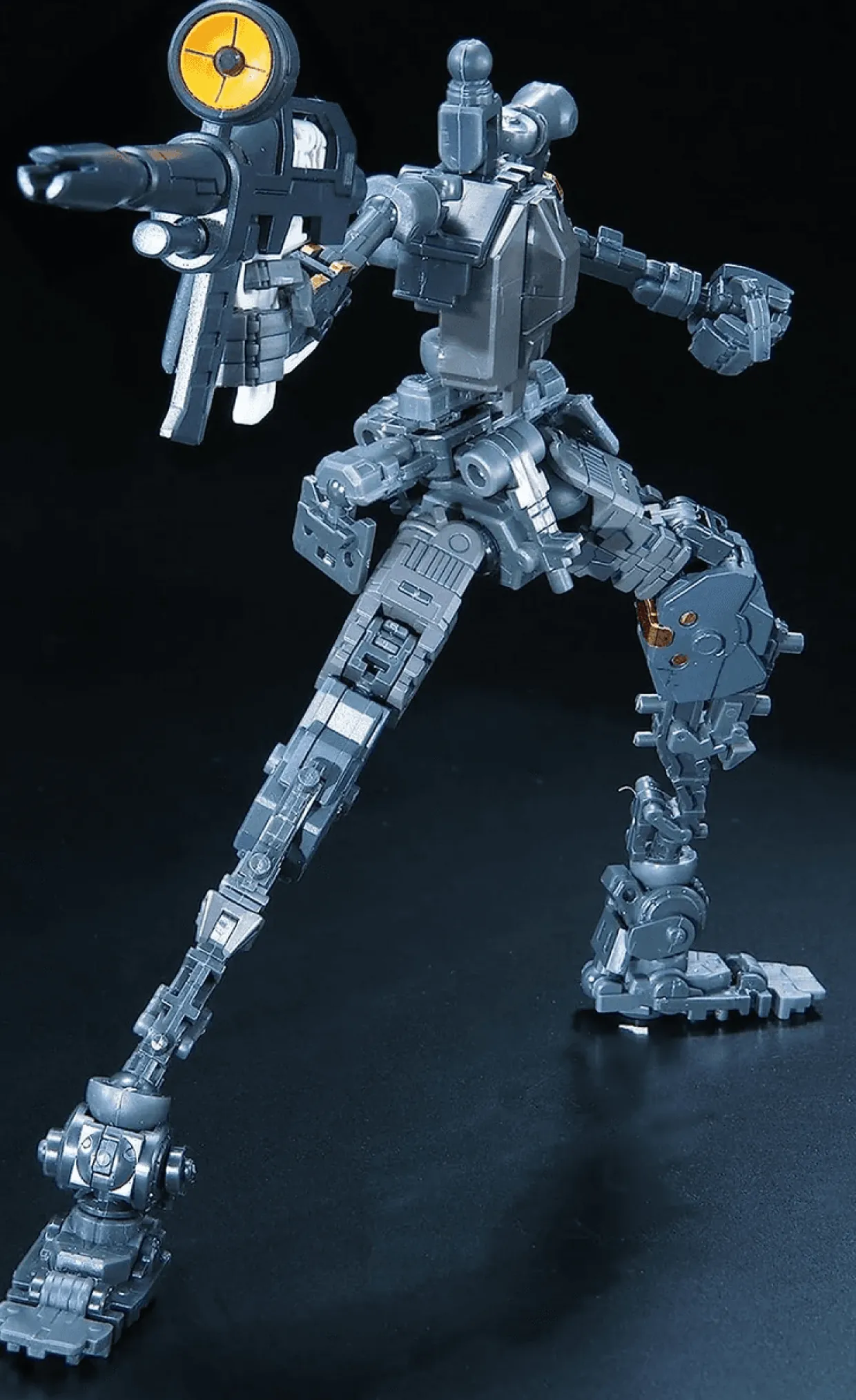 Bandai Gundam Real Grade (RG) 1/144 RX-78-2 Gundam