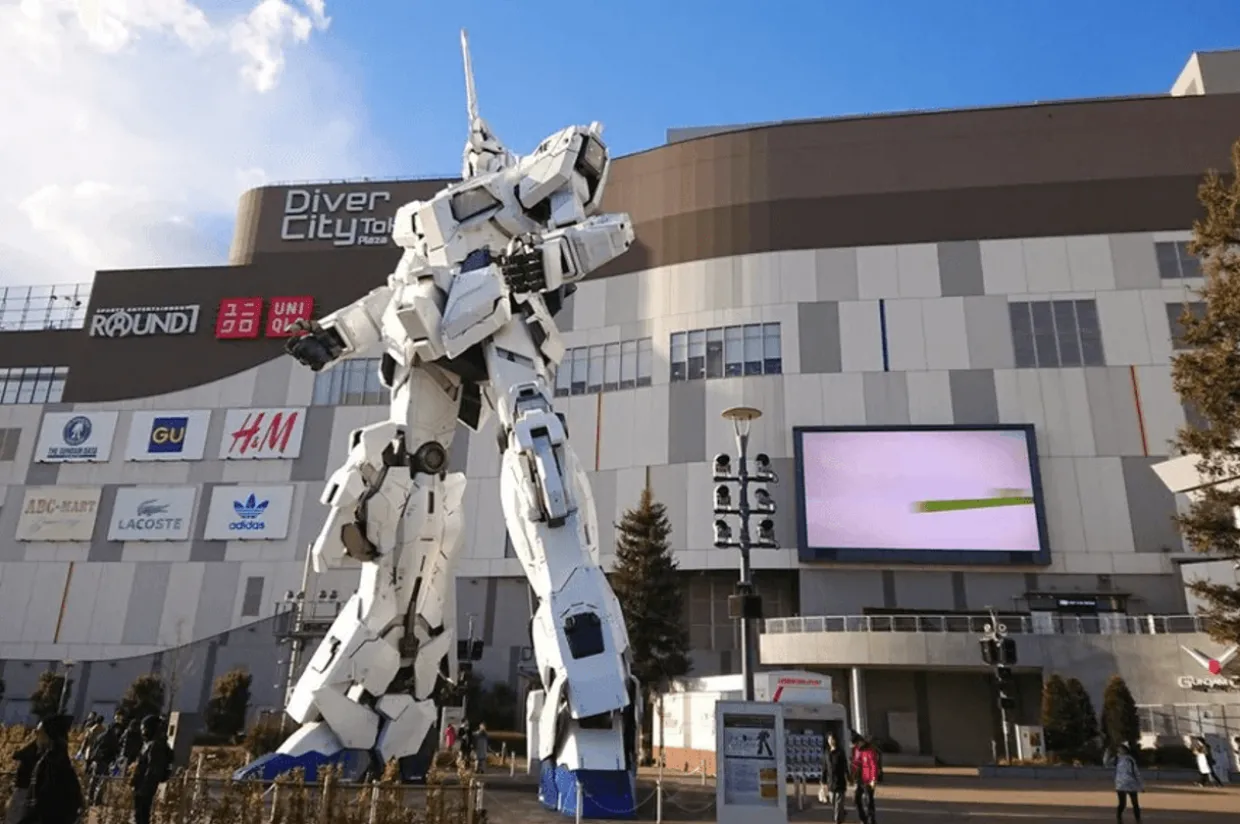 Bandai Gundam Real Grade (RG) 1/144 RX-0 Unicorn Gundam (Full Psycho Frame)