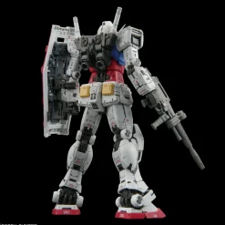 Bandai Gundam Real Grade (RG) 1/144 RX-78-2 Gundam (Version 2.0)