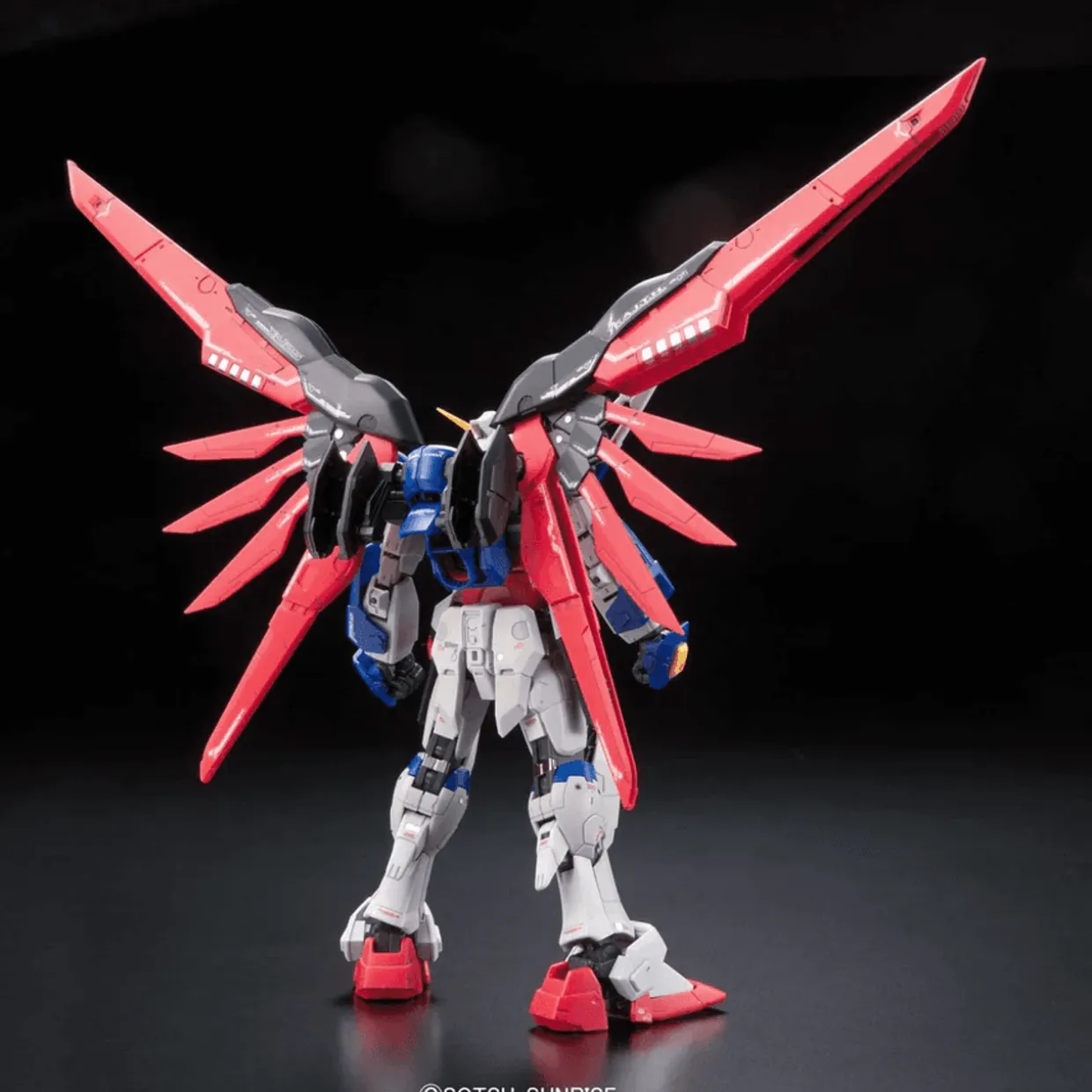Bandai Gundam Real Grade (RG) 1/144 ZGMF-X42S Destiny Gundam