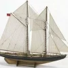 Billings Models 1/65 Bluenose Wooden Ship Kit