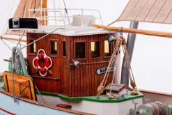 Billings Models 1/33 Fishing Boat Mary Ann Wooden Boat Kit