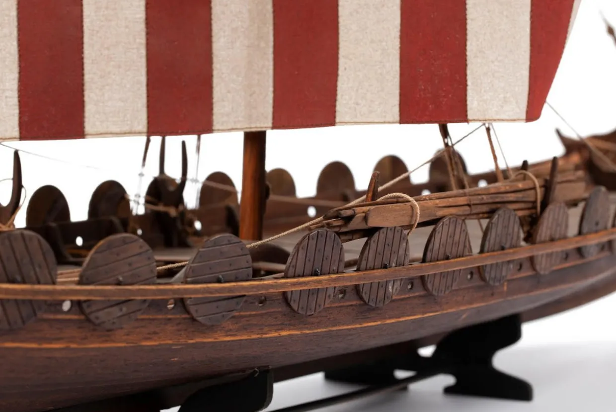 Billings Models 1/50 Oseberg Wooden Ship Kit