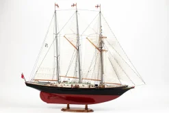 Billings Models 1/75 Sir Winston Churchill Wooden Ship Kit
