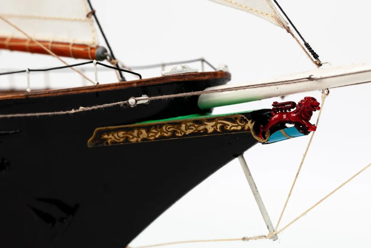 Billings Models 1/75 Sir Winston Churchill Wooden Ship Kit