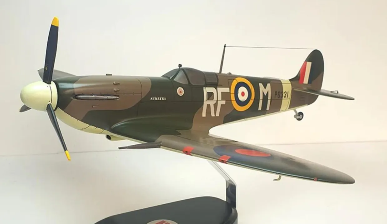 Bravo Delta Models Spitfire MKIIb Laguna's Aircraft