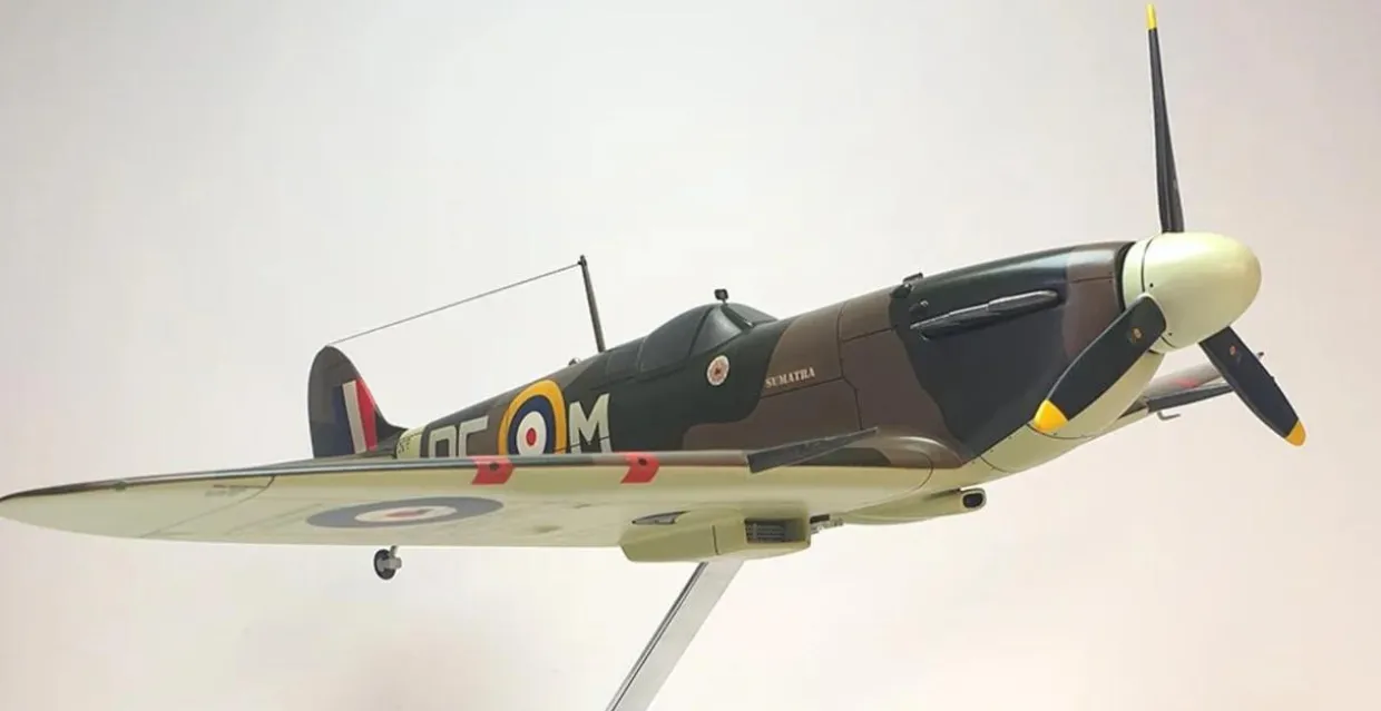 Bravo Delta Models Spitfire MKIIb Laguna's Aircraft