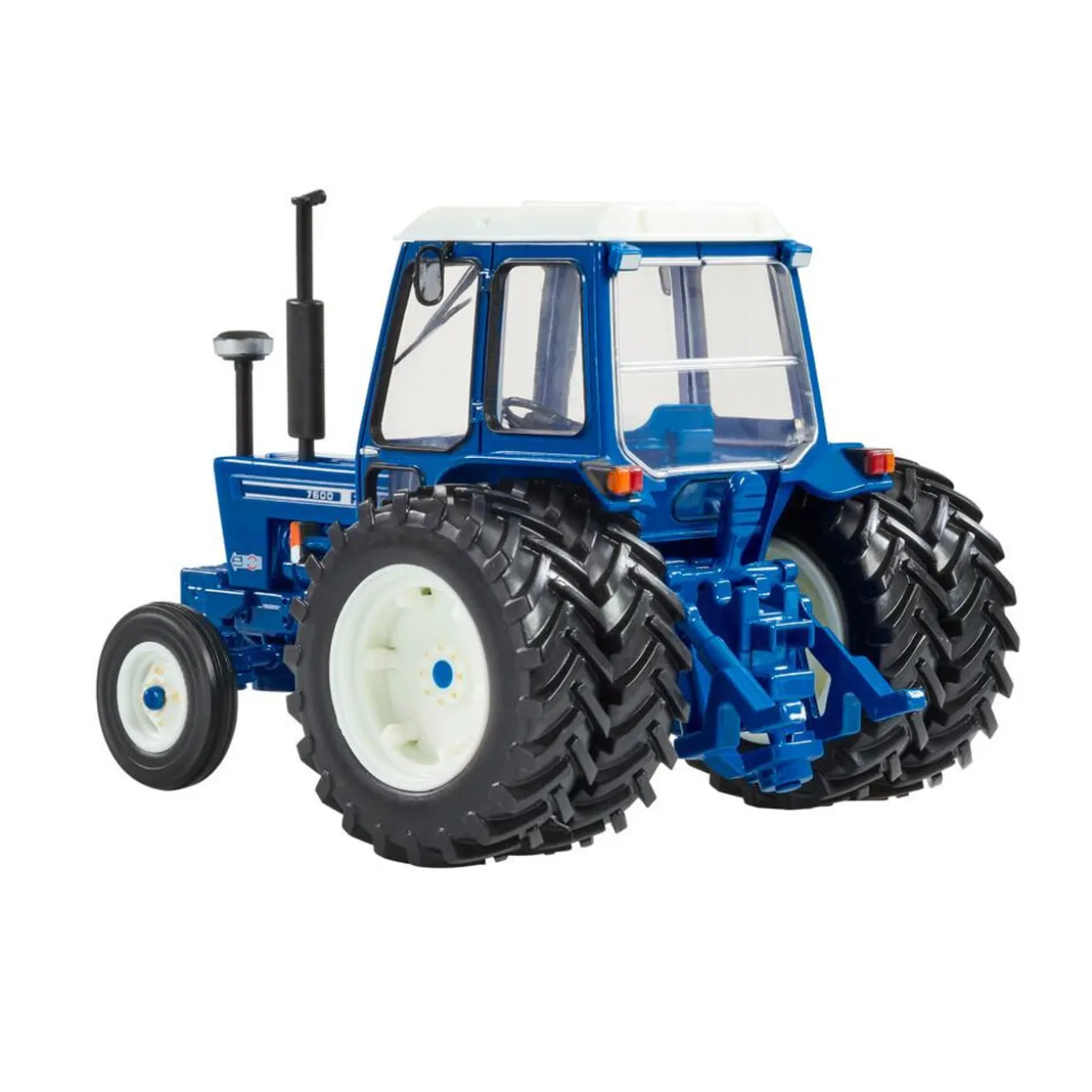 Britains 1/32 Ford 7600 with Dual Rear Wheel Diecast Model