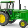 Britains 1/32 John Deere 4240