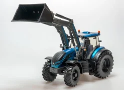 Britains 1/32 Valtra T234 With Front Loader