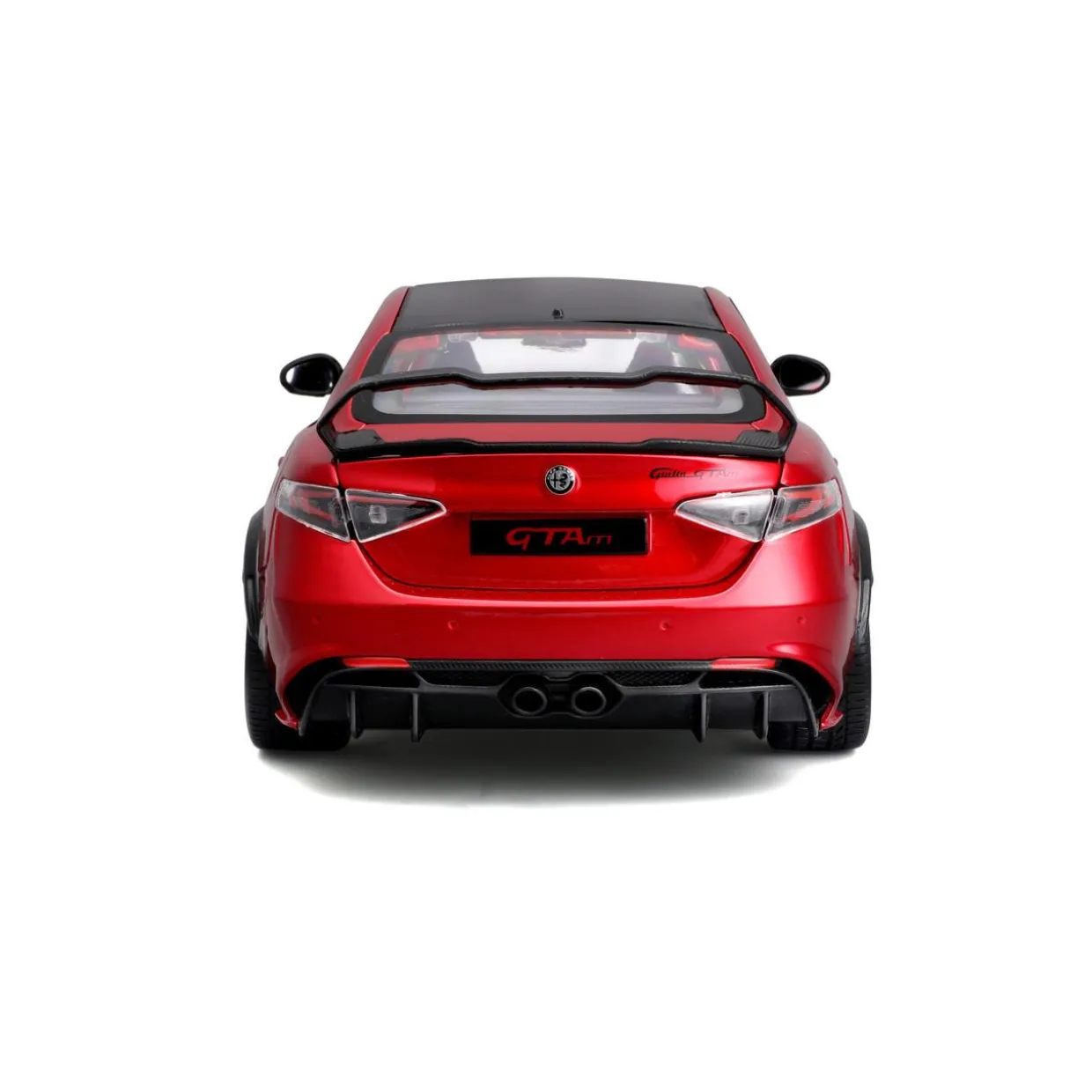 Burago 1/18 Alfa Romeo GTA Diecast Model