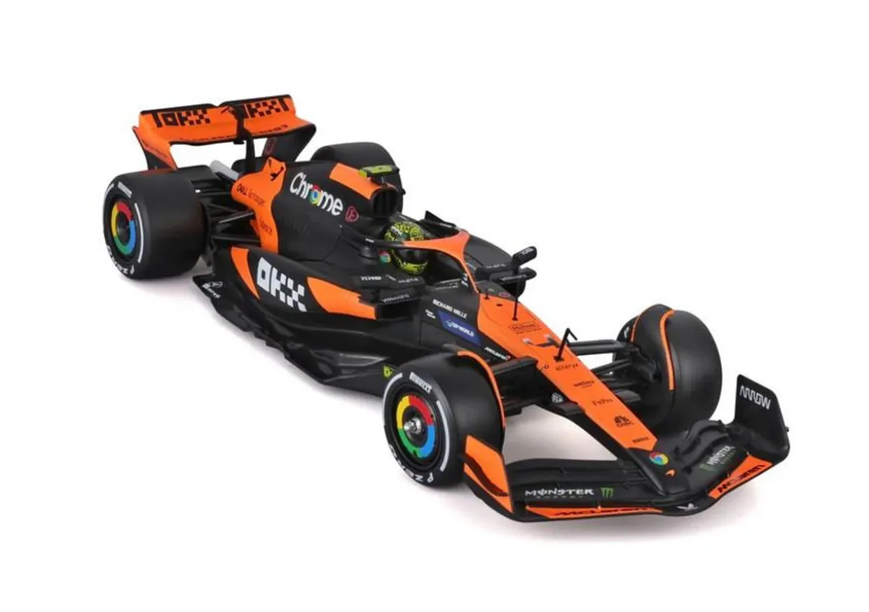 Burago 1/24 F1 McLaren MCL38 2024 Norris Diecast Model Kit