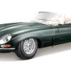 Burago 1/18 Jaguar E Cabriolet 1961 Diecast Model