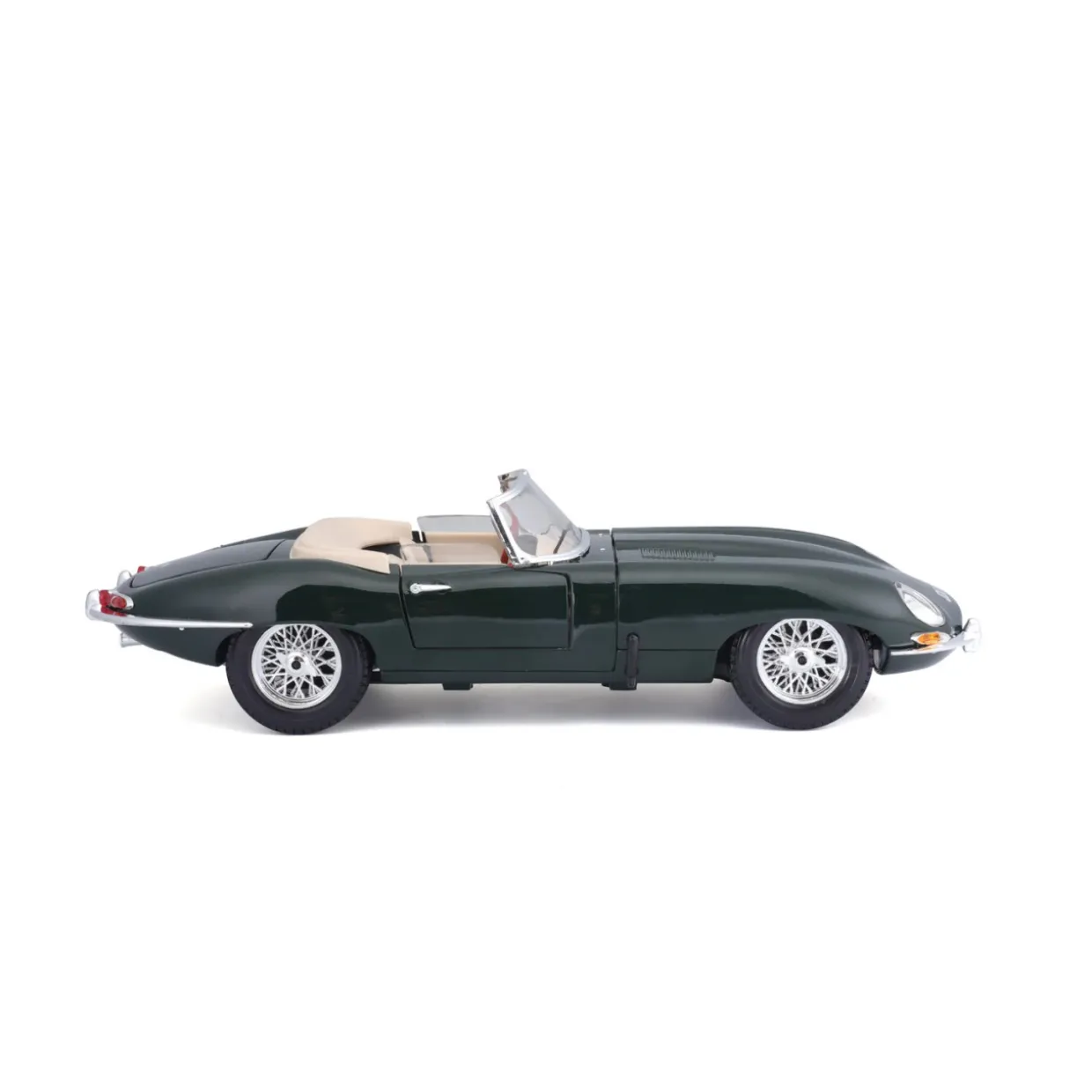Burago 1/18 Jaguar E Cabriolet 1961 Diecast Model