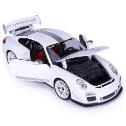 Burago 1/18 Porsche GT3 RS 4.0 White Diecast Model