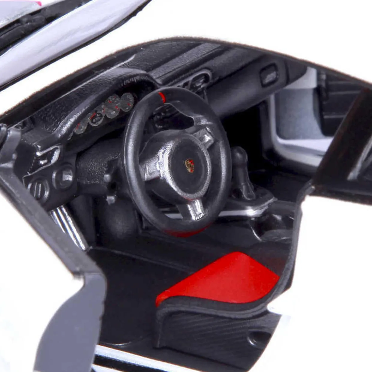 Burago 1/18 Porsche GT3 RS 4.0 White Diecast Model