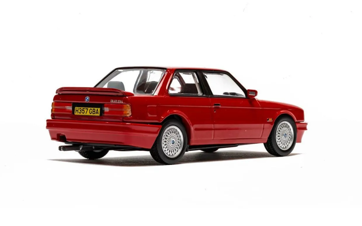 Corgi 1/43 BMW E30 325i M-Tech 2, Brilliant Red Diecast Model