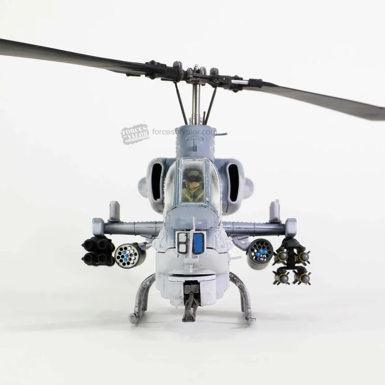 Forces Of Valor 1/48 Bell AH-1W Whiskey Cobra Diecast Models