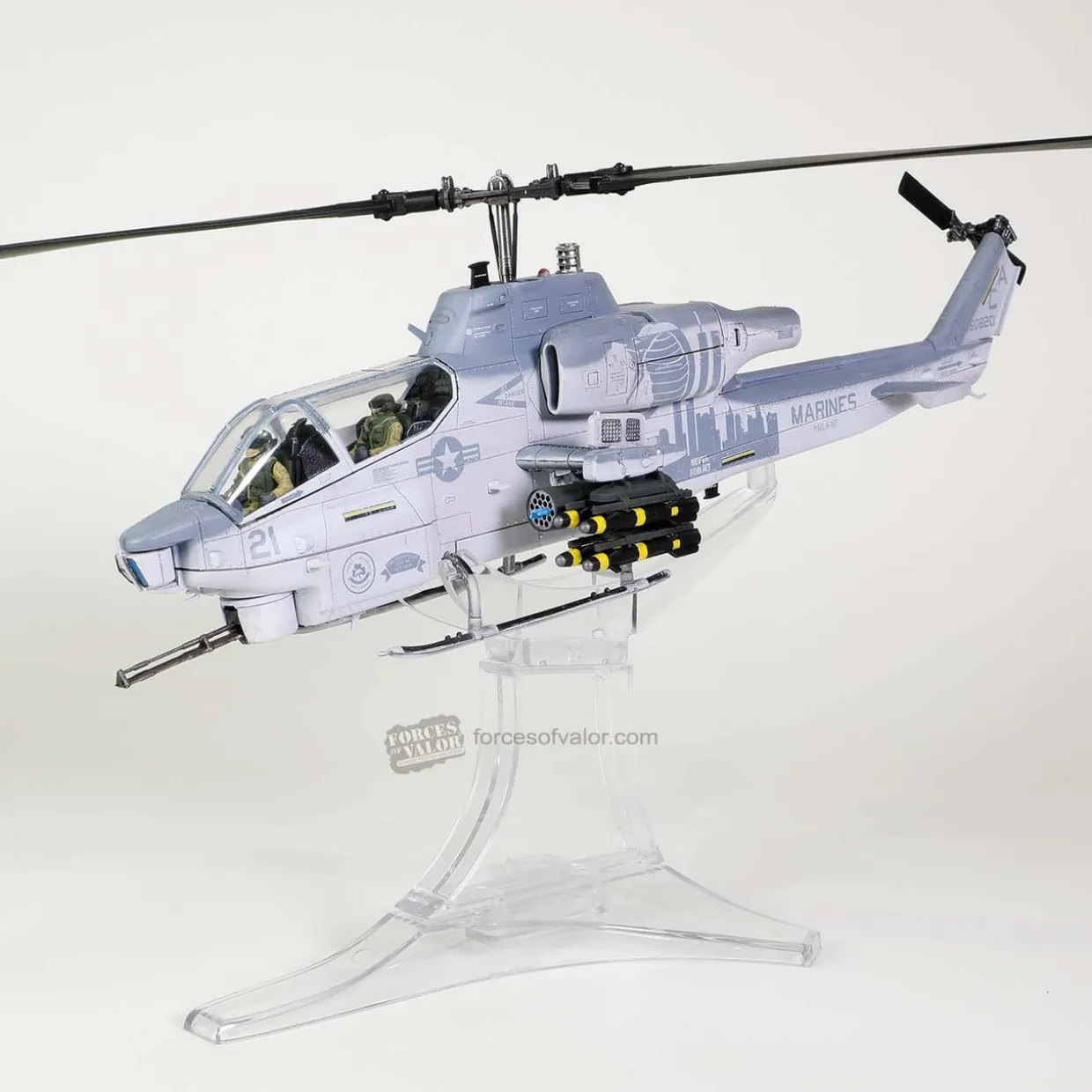 Forces Of Valor 1/48 Bell AH-1W Whiskey Cobra Diecast Models