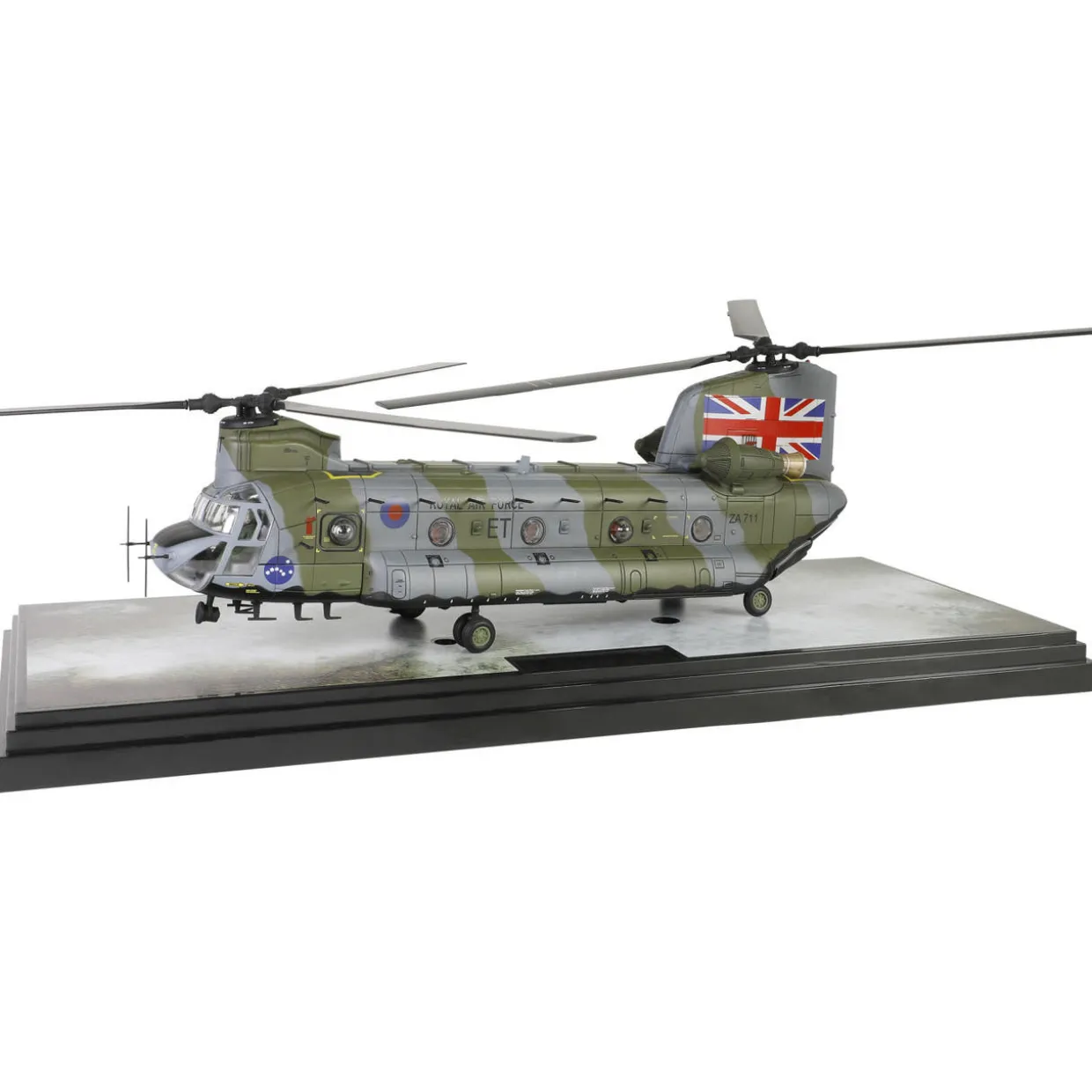 Forces Of Valor 1/72 Royal Air Force Chinook HC Mk1 Helicopter 1984 Diecast Model