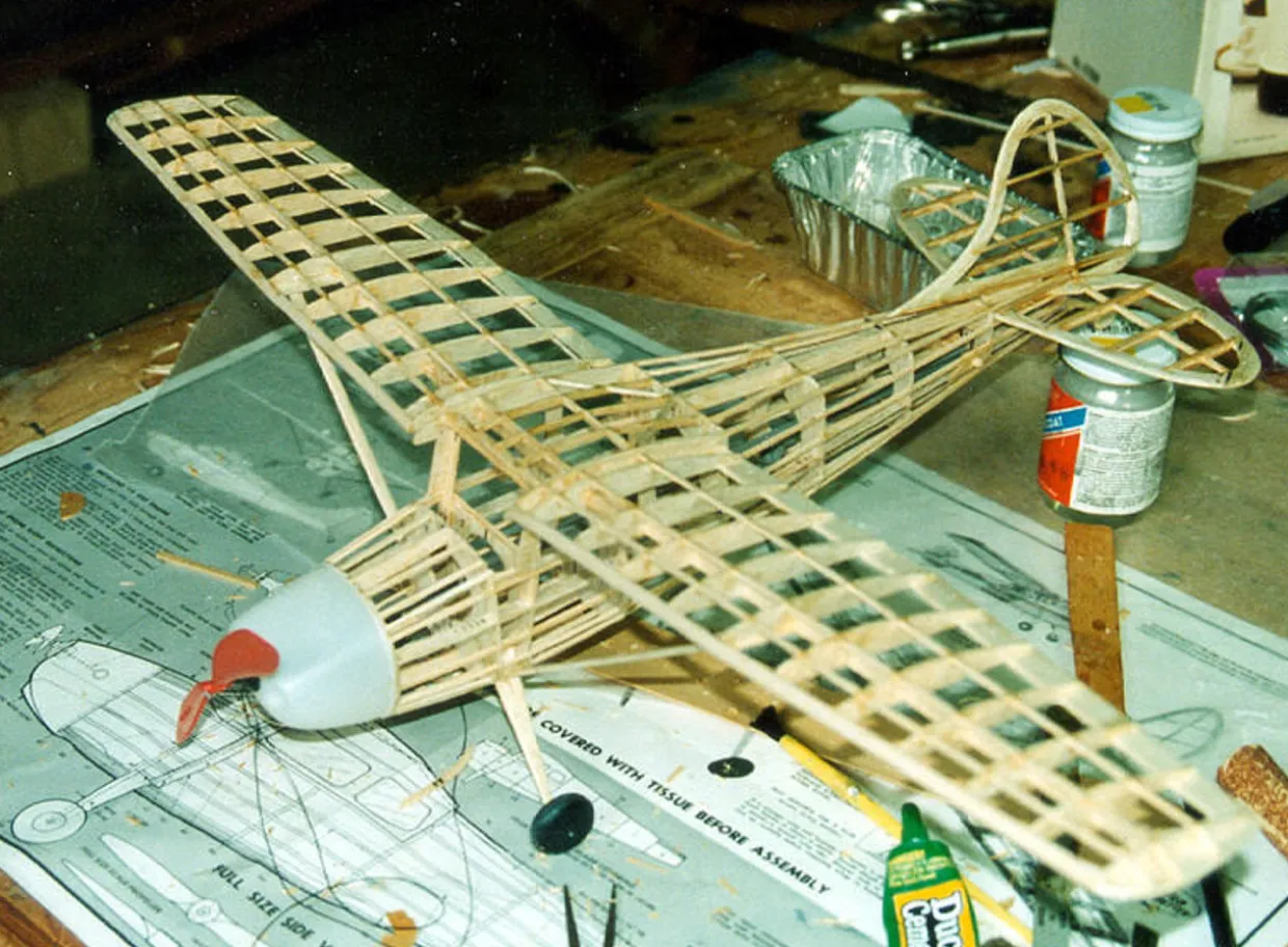 Guillow 1/18 Cessna 170 Balsa Model Kit