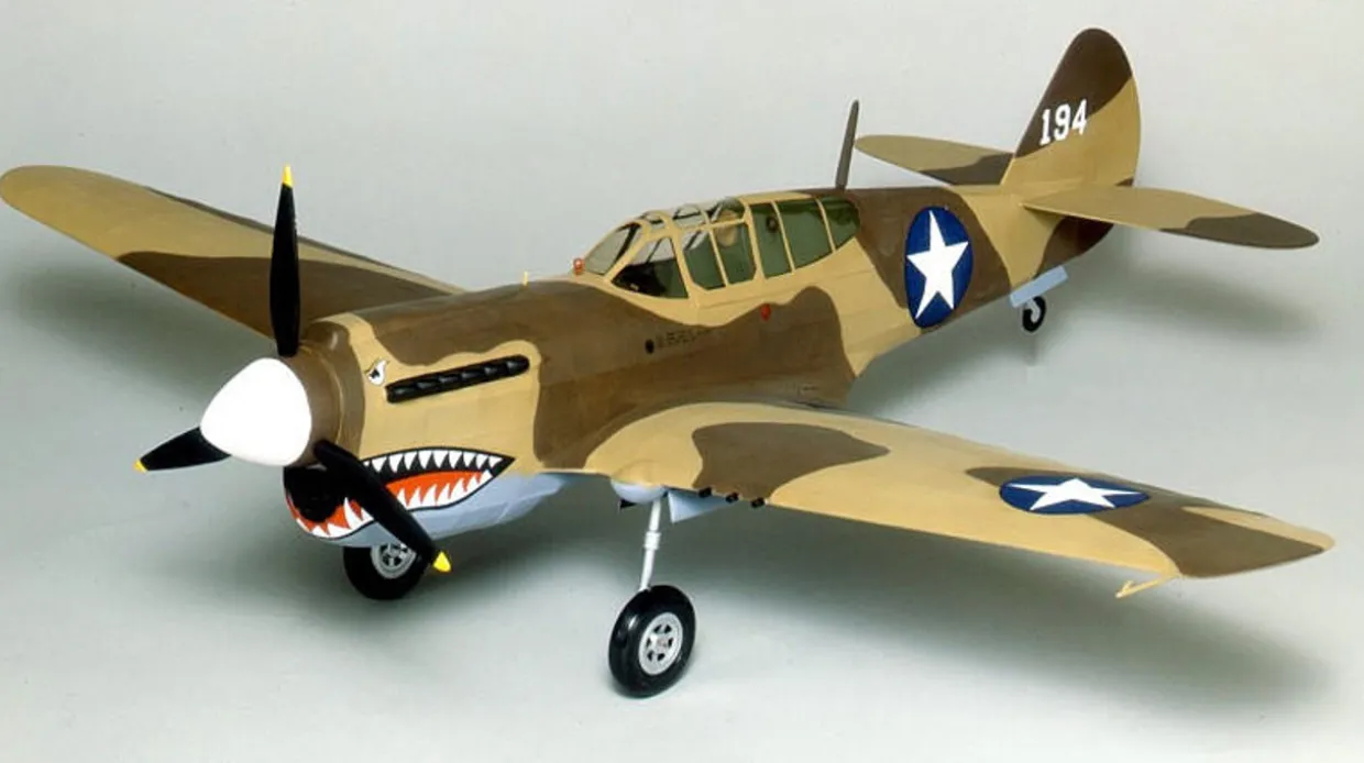 Guillow 1/16 Curtiss P-40 Warhawk Balsa Model Kit