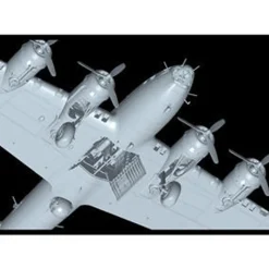 Hong Kong Models 1/48 Boeing B-17F Flying Fortress 'Memphis Belle' Model Kit