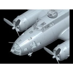 Hong Kong Models 1/48 Boeing B-17F Flying Fortress 'Memphis Belle' Model Kit