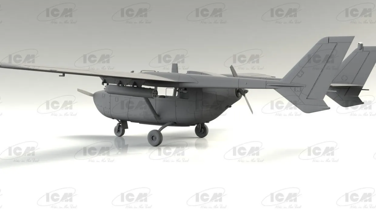 ICM 1/48 Cessna O-2A Skymaster Model Kit