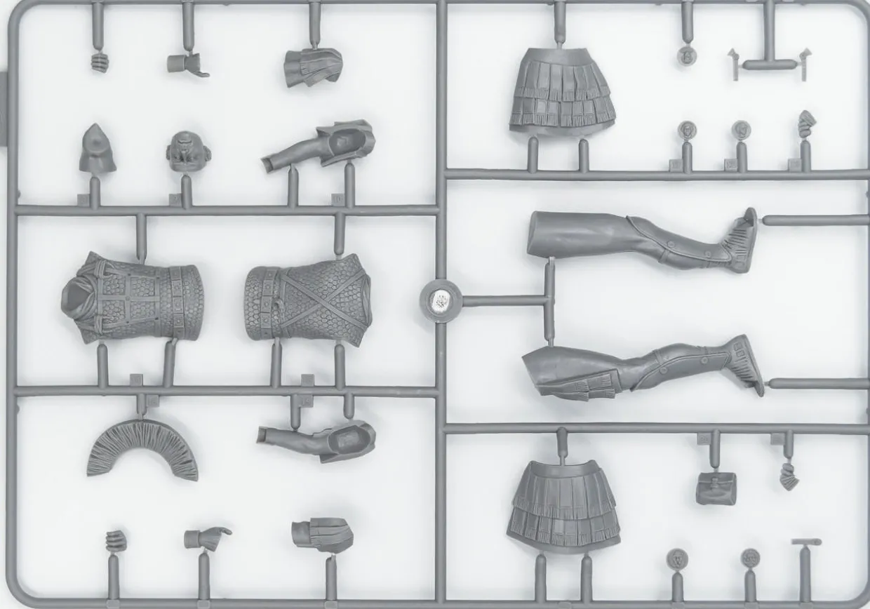 ICM 1/16 Roman Centurion 1st Century