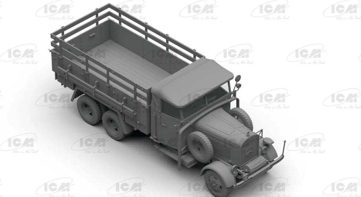 ICM 1/35 Wehrmacht 3-Axle Trucks