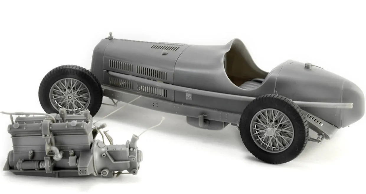 Italeri 1/12 Alfa Romeo 8C 2300 Monza