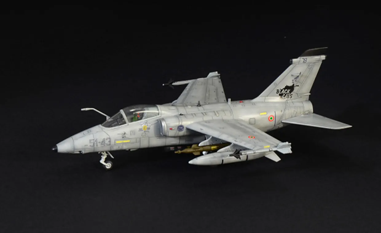 Italeri 1/72 AMX International A-11 Ghibli Model Kit