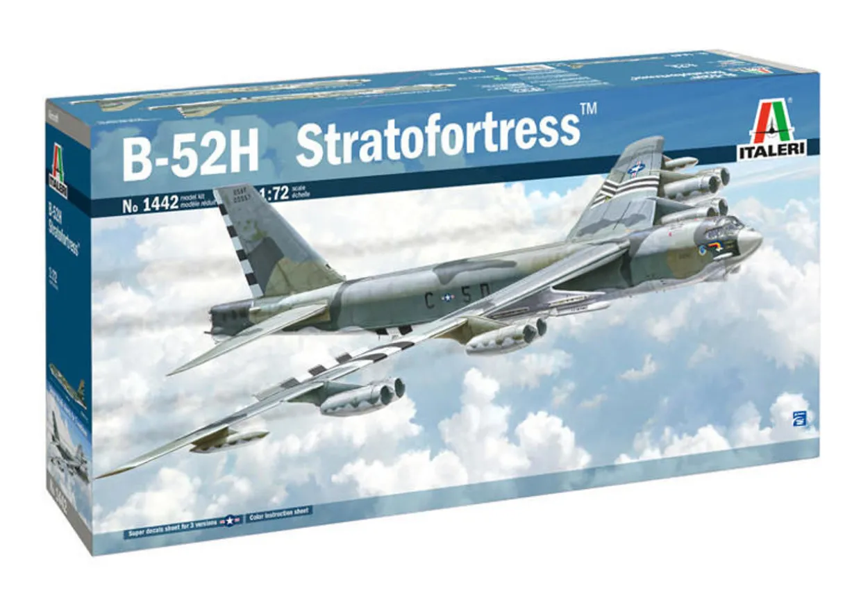 Italeri 1/72 Boeing B-52H Stratofortress