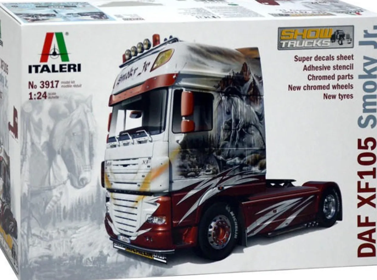 Italeri 1/24 DAF XF-105 Truck With Chromed Parts