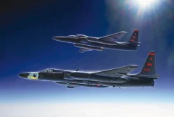 Italeri 1/48 Lockheed TR-1A/B Model Kit