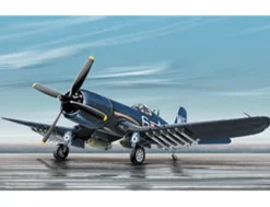 Italeri 1/72 Vought F4U-4B Corsair