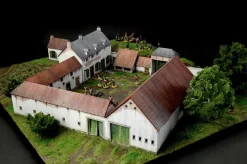 Italeri 1/72 Waterloo 1815 La Haye Sainte Battle Set