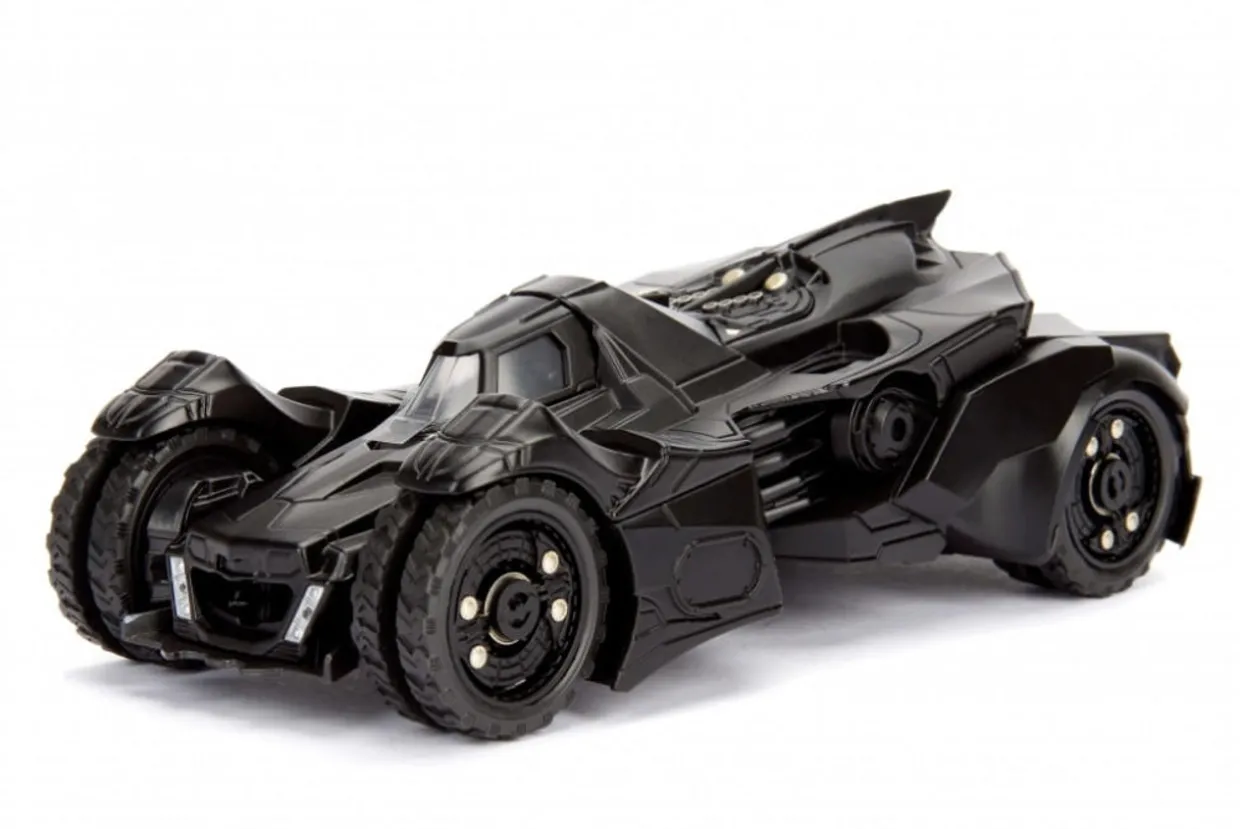 Jada 1/24 Arkham Knight Batmobile with Batman Figure